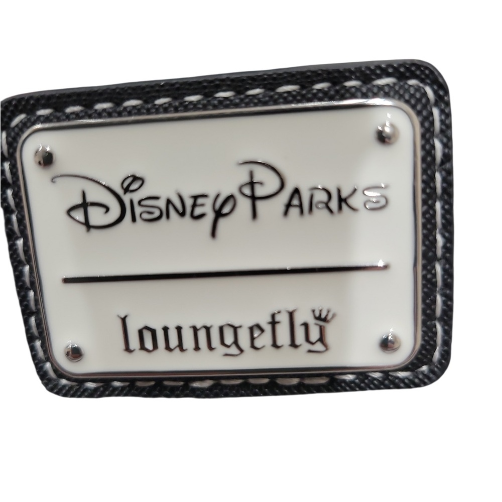 New Disney Loungefly Adjustable Padded Shoulder Straps Backpack, Black and White - Picture 5 of 7